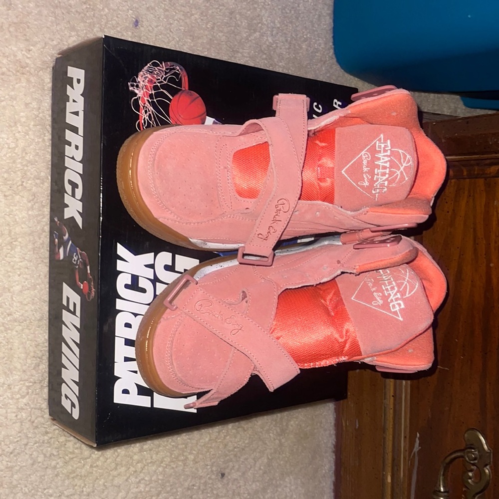 Patrick Ewing pink rouge shoes